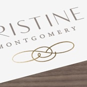 "Gilded Ampersand" - Place Cards in Pearl by Hooray Creative - Detail