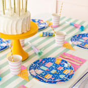 "It's A Birthday Ice Cream Guest Napkins - Set of 16" - Party Napkins in multicolor by Jollity and Co