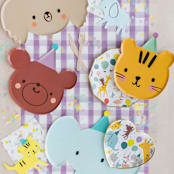 "Little Celebrations Large Plates - Set of 8" - Party Plates and Bowls in multicolor by Jollity and Co