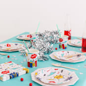 "Superhero Small Plates - Pack of 8" - Party Plates and Bowls in multicolor by Jollity and Co