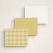"Scalloped Gingham" - Personalized Stationery Cards in Lemonade by Brianne Larsen - Back of Card Options