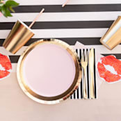 "Shades Gild 12 oz. Cups - Set of 8" - Party Cups in gold by Jollity and Co