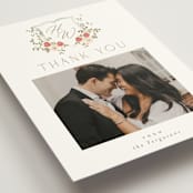 "Roses Crest" - Wedding Thank You Postcards in Pomegranate by Everett Paper Goods - Detail