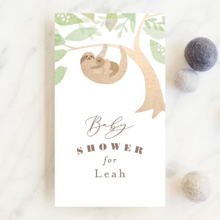 "Baby sloth" - Baby Shower Favor Tags in Fern by Jennifer Wick - Front