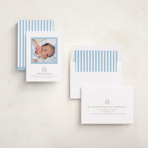 This is a baby birth announcements with standard by mo kelley called teddy printing on recycled smooth signature in standard