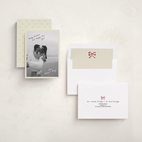 This is a vanilla photo christmas cards with standard by Helena Vitto called the handwritten note printing on recycled smooth signature in standard