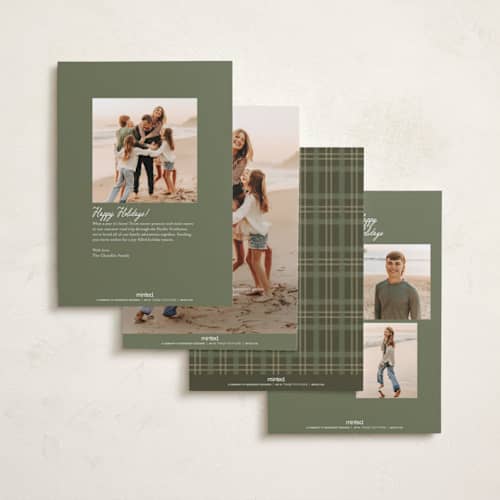This is a wreath foil pressed holiday cards with foil pressed by Robert and Stella called headliner printing on recycled smooth signature in standard
