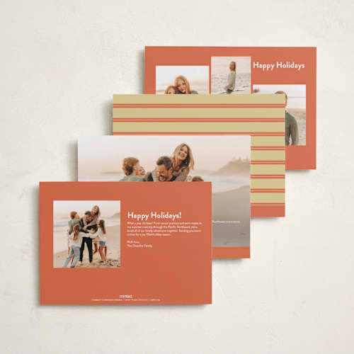 This is a sunshine holiday photo cards with standard by Ana de Sousa called golden moments printing on recycled smooth signature in standard