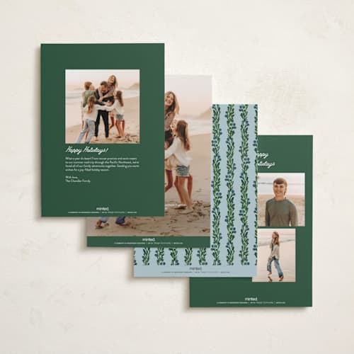 This is a garland holiday photo cards with standard by Claudia Orengo called mistletoe printing on recycled smooth signature in standard