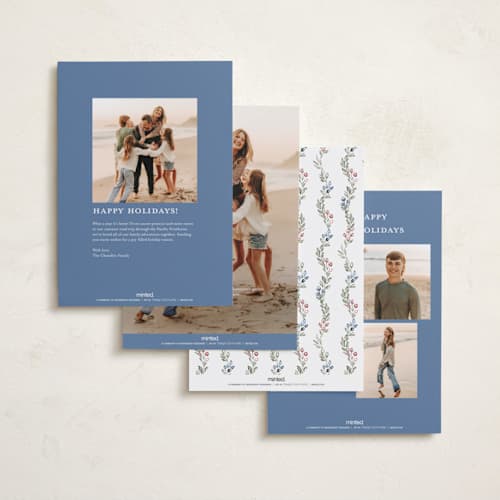 This is a winter holiday photo cards with standard by Petra Kern called border line printing on recycled smooth signature in standard