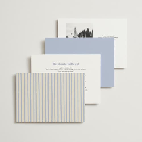 This is a daisy wedding invitations with standard by Baumbirdy called sealed printing on signature in standard