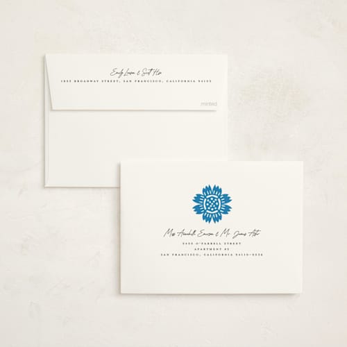 This is a sapphire met with standard by Alisa Galitsyna called marigold printing on signature in standard