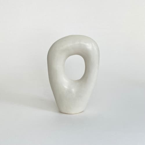This is a white sculpture art by Emily Meisler called centered ii in standard