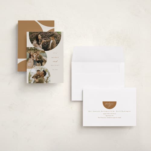 This is a gingerbread holiday photo cards with standard by Brianne Larsen called round overlap printing on recycled smooth signature in grand