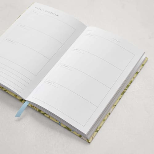 This is a posy journals by Jenna Holcomb called chinoiserie in standard