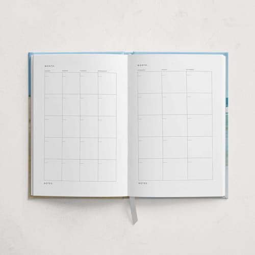 This is a sea journals by Stephanie Checton called august stroll in standard