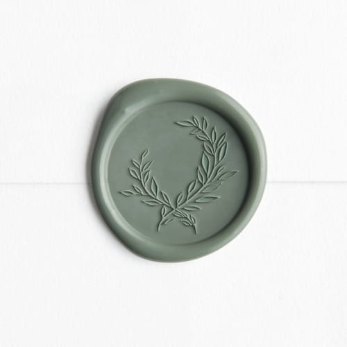 This is a sequoia wax seals by Pink House Press called crest in sequoia (pack of 25) in standard