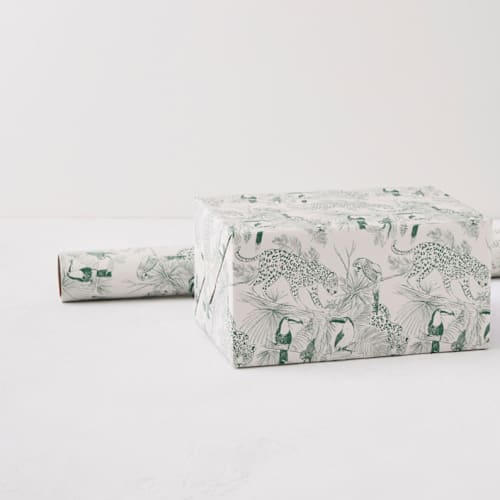 This is a tropic wrapping paper by Sabrin Deirani called amazonas in standard