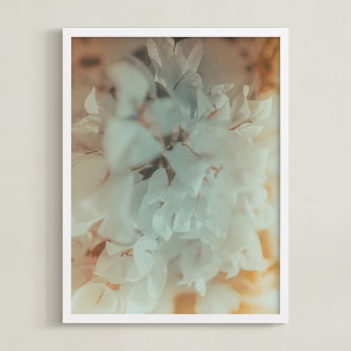 This is a golden art with standard by David Michuki called flower pop 2