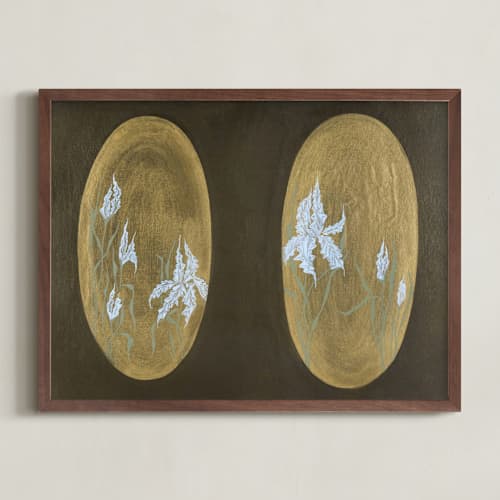 This is a golden art with standard by Gabriela Mifsud called no.13 iris