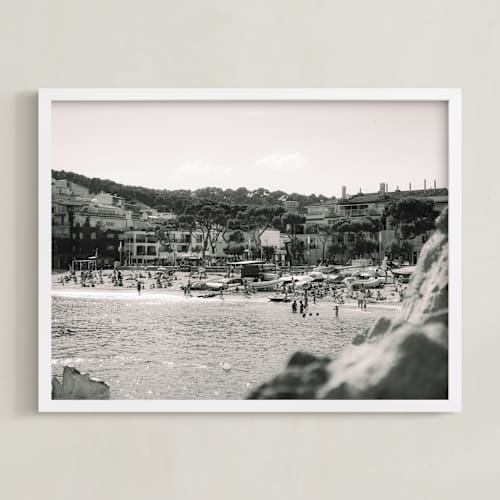 This is a black & white art with standard by Ellen Schlegelmilch called euro summer