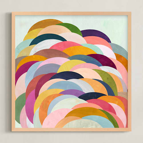 This is a golden art with standard by melanie mikecz called discus