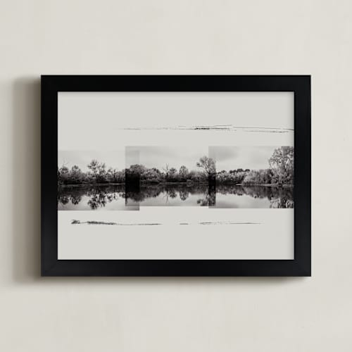 This is a fog art with standard by Maja Cunningham called frisa