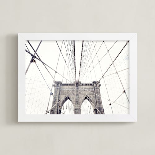 This is a white art with standard by Caroline Mint called a classic
