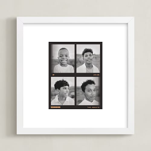 This is a noir photo art with standard by Studio Suku called framed photo: passport photos