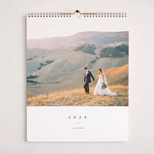 This is a pearl photo calendars with standard by Pixel and Hank called the minimalist printing on premium calendar paper in grand