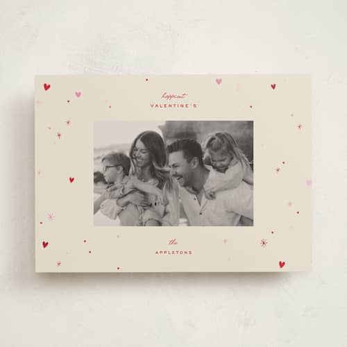 This is a cream valentines day with standard by Ellen Schlegelmilch called twinkling hearts printing on recycled smooth signature in standard