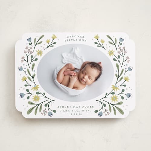 This is a daffodil birth announcements with standard by Alice Nelen called spring blooms printing on recycled smooth signature in standard