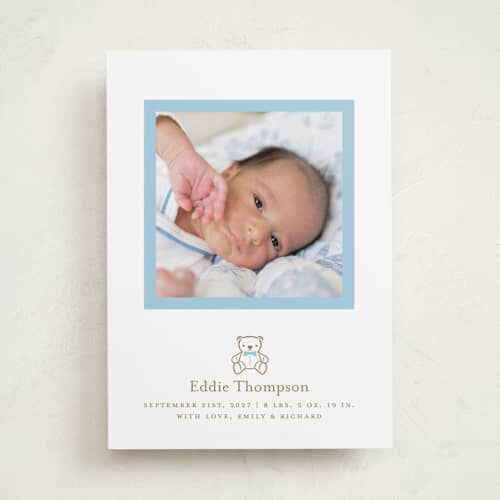 This is a baby birth announcements with standard by mo kelley called teddy printing on recycled smooth signature in standard