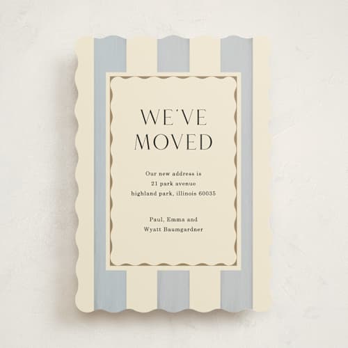 This is a champagne moving announcements with standard by Baumbirdy called tailored frame printing on signature in standard