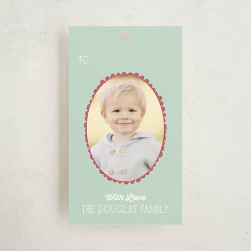 This is a winter sky gift tags with standard by peetie design called funny frames printing on signature in tag