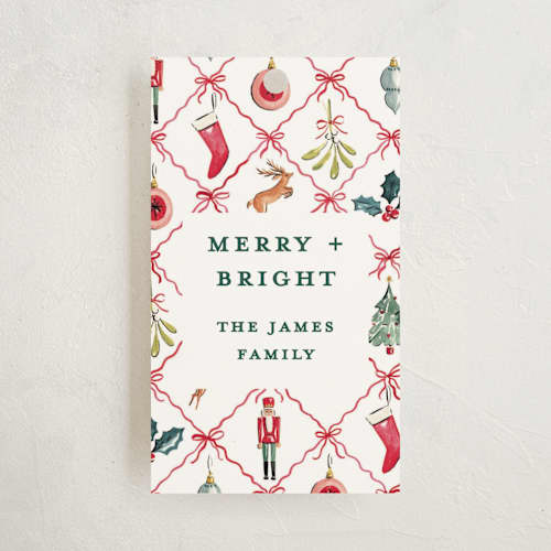 This is a leaf gift tags with standard by Sarah Knight called festive icons printing on signature in tag