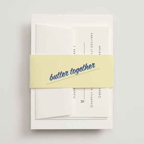 This is a butter belly bands with standard by Studio Suku called courthouse printing on signature text in belly band