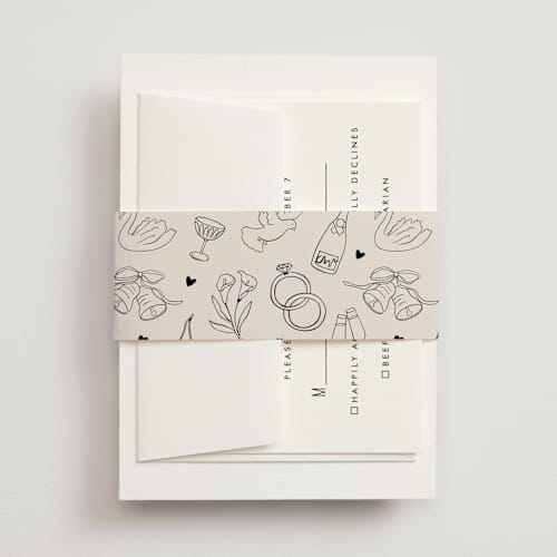 This is a vintage belly bands with standard by Kelly Watkins called felicity printing on signature text in belly band