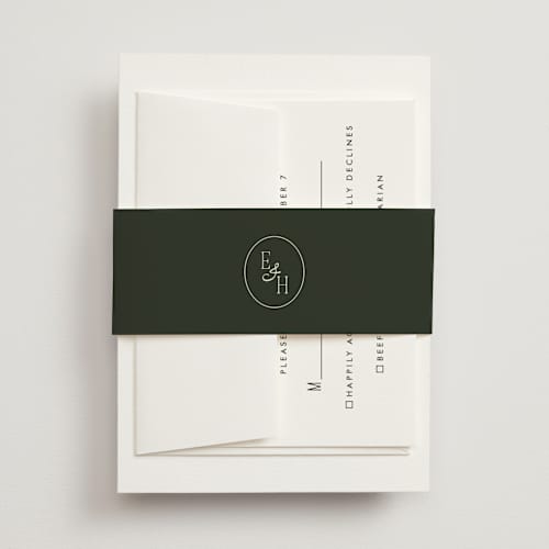 This is a forest belly bands with standard by Blustery August called hayes printing on signature text in belly band