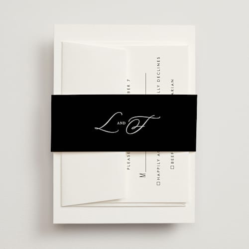 This is a linen belly bands with standard by Cindy Reynolds called sophistique printing on signature text in belly band