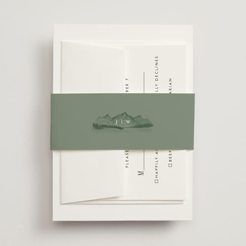 This is a pine belly bands with standard by Amy Kross called mountain ridge printing on signature text in belly band