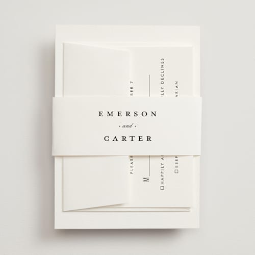 This is a powder belly bands with standard by Stacey Meacham called classic label printing on signature text in belly band