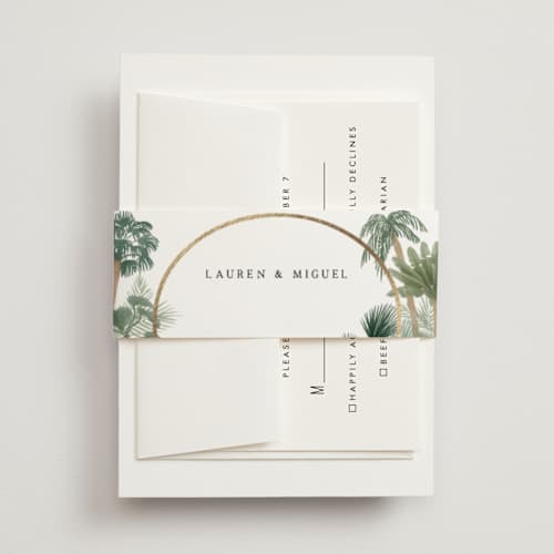 This is a seagreen belly bands with foil pressed by Elly called the greenhouse printing on signature text in belly band