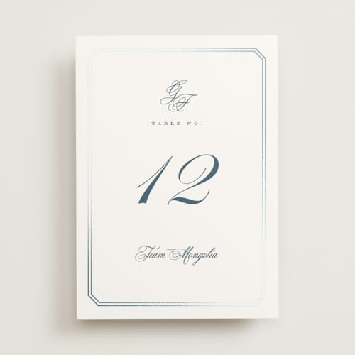 This is a pearl table numbers with foil pressed by chocomocacino called othellolagkage printing on doublethick in standard