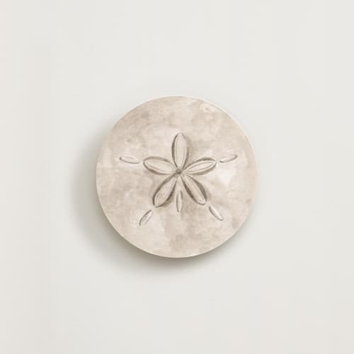 This is a oyster insert cards with standard by Sarah Knight called shell beach printing on signature in standard