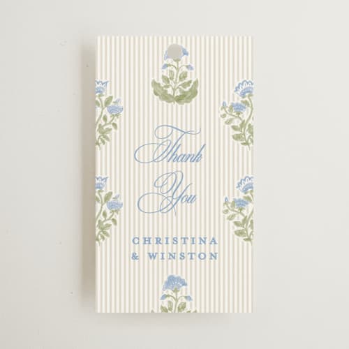 This is a powder wedding favor tags with standard by Creo Study called patterned florals printing on signature in tag