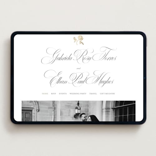 This is a classic bride wedding websites by Design Lotus called here with you printing on digital paper in standard