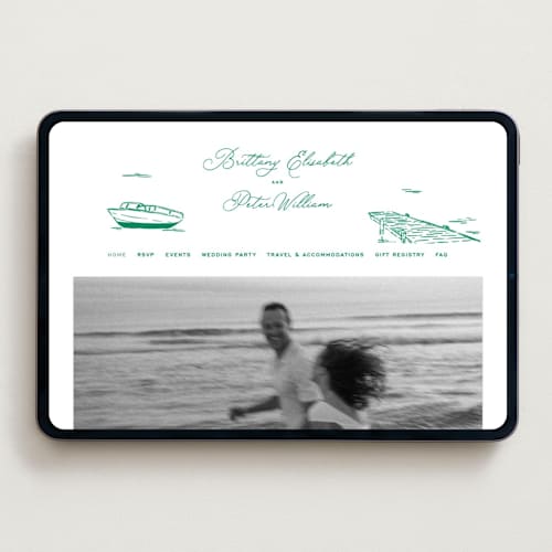 This is a pine wedding websites by Claudia Orengo called lakeview printing on digital paper in standard