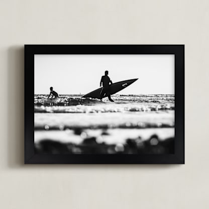 Surf in Black and White