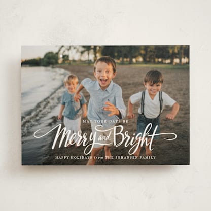 Script Merry and Bright